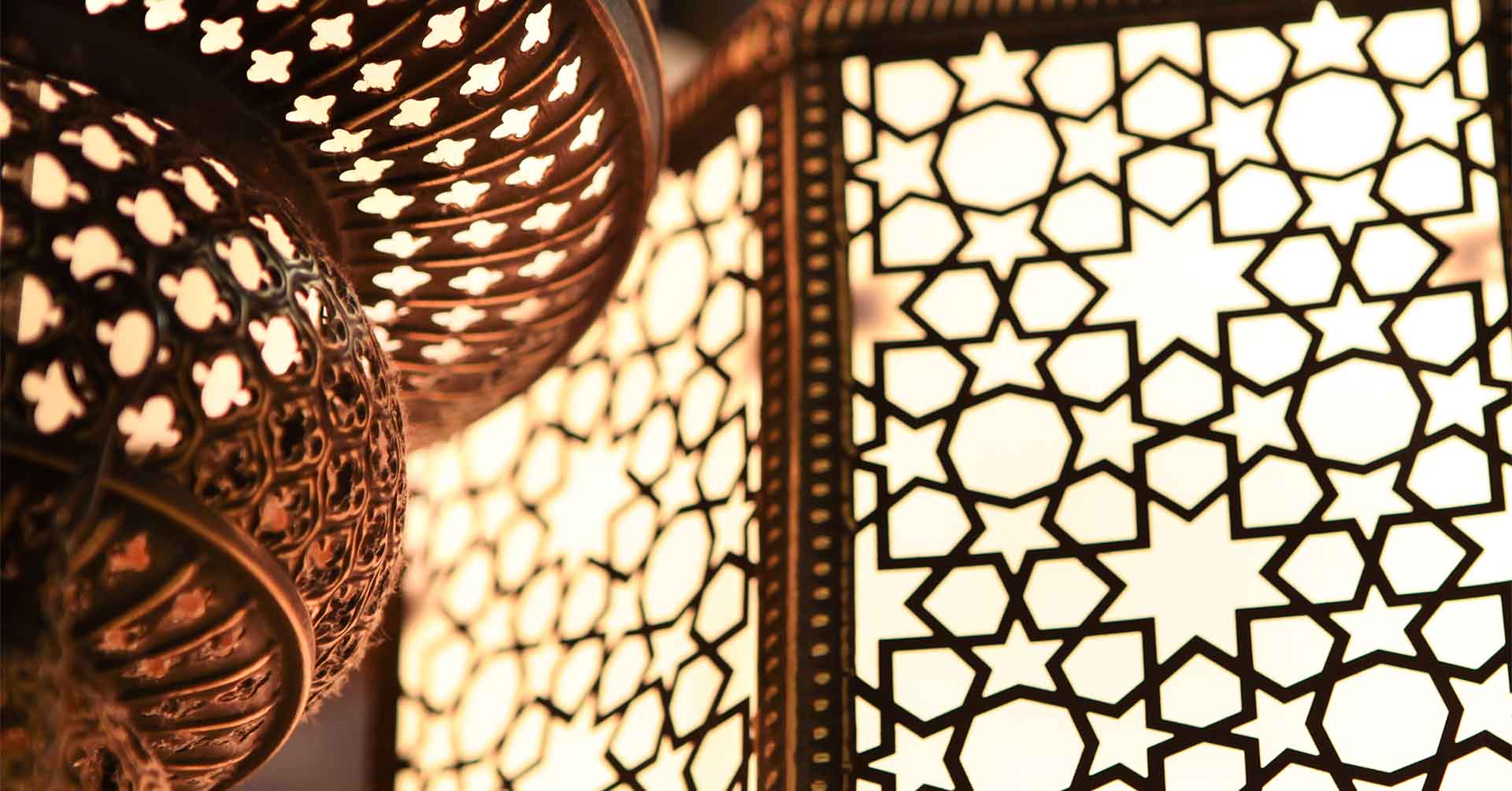 geometric patterns on building islamic calendar