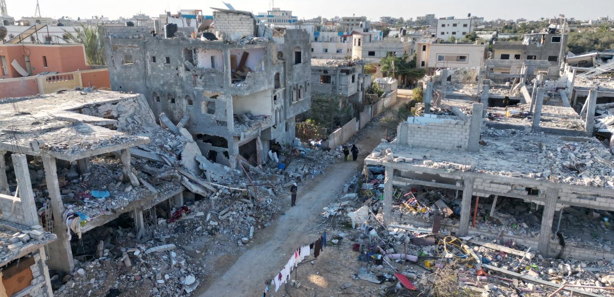 mass destruction in gaza of houses that have been completely destroyed from airstrikes